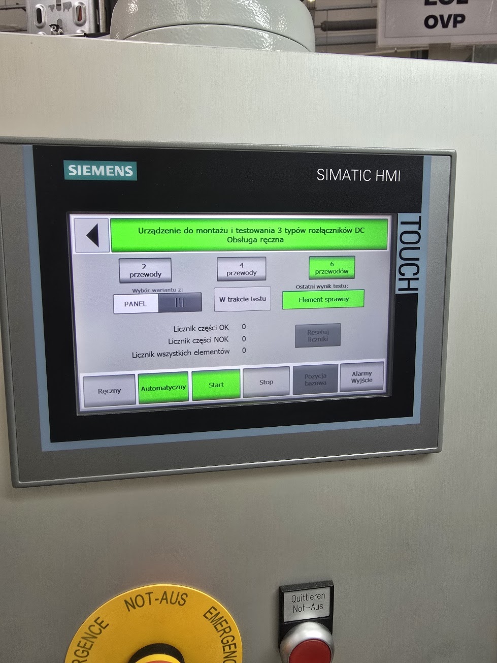 Modyfikacja programu PLC i panelu HMI zgodnie z wymaganiami klienta